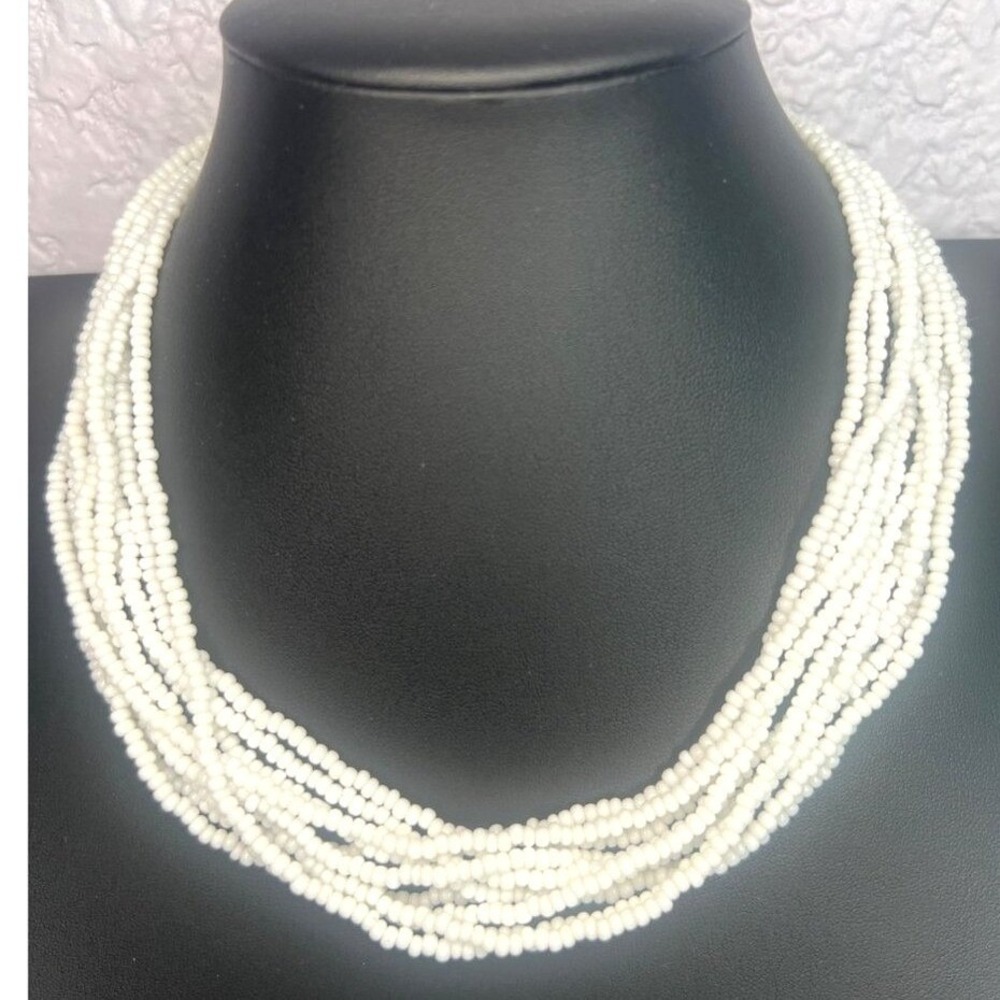 Vintage Trifari White Torsade Necklace Seed‎ Bead Seven Strand Gold Tone 18"